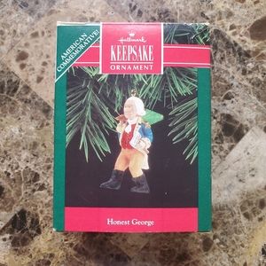 HALLMARK Keepsake 1992 HONEST GEORGE Washington CHRISTMAS ORNAMENT US President